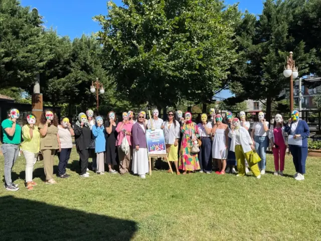 📚 Öğretmen Akademisi Vakfı (ÖRAV) 11. Şenliği bu yıl Düzce’de gerçekleşti!
🎉 Değerli öğretmenlerimizin bu anlamlı buluşmasına 23 Nisan Kahvaltı Evi olarak ev sahipliği yapmanın gururunu ve mutluluğunu yaşadık.

Eğitime gönül vermiş nice yürekle aynı sofrada buluşmak bizim için büyük bir onurdu.
İyi ki varsınız, iyi ki uğradınız! 💐🍳☕
#ÖRAV #ÖğretmenŞenliği #23NisanKahvaltıEvi #Düzce #eğitimedestek